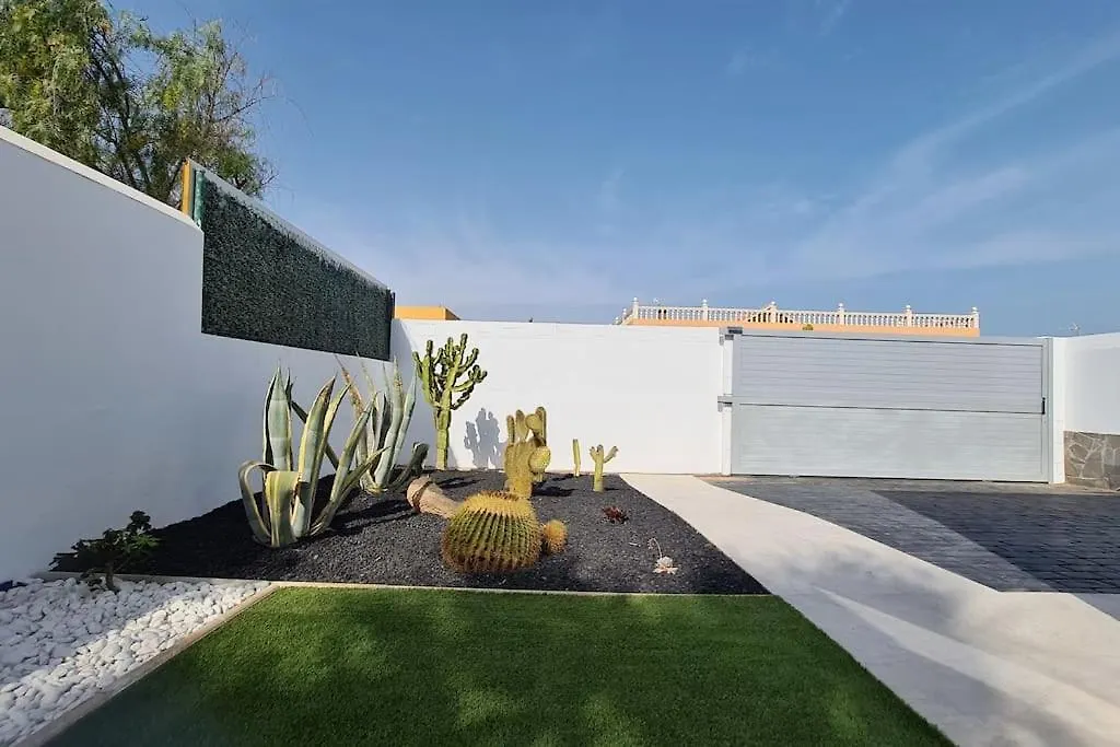 Luxury Modern Villa Lila Heated Pool 0*, Costa De Antigua Spain