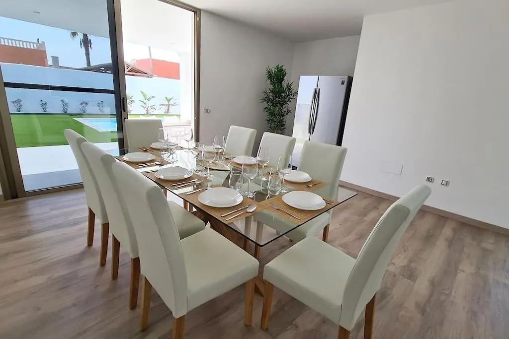Luxury Modern Villa Lila Heated Pool  Costa De Antigua